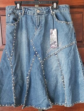 NWT, L, Platium Plush Woman Denim Skirt Zip Studs Open Flare Stretch Mid Calf
